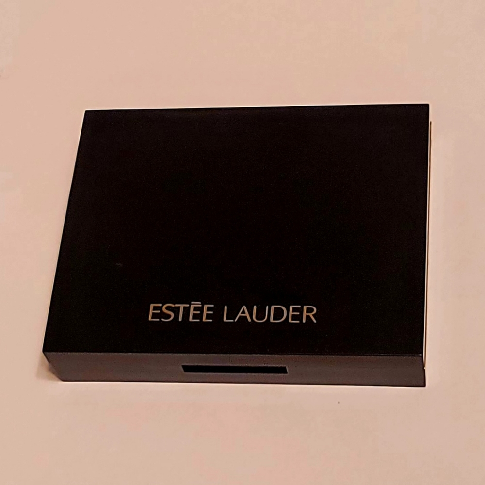 NEW. Estee Lauder Pure Color Envy Sculpting Eyeshadow Palette, travel size. - Picture 2 of 6